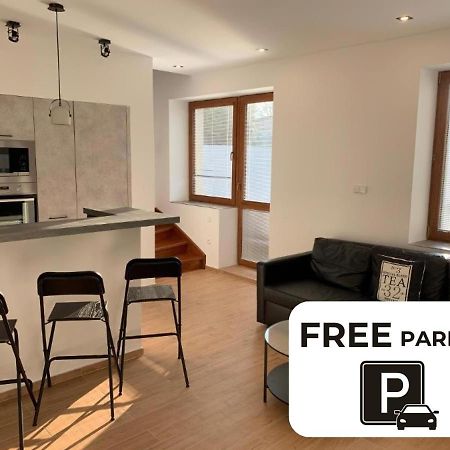 Apartmany Holiday اوسترافا المظهر الخارجي الصورة
