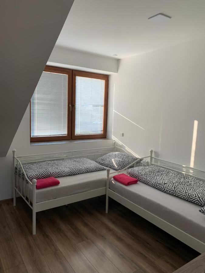 Apartmany Holiday اوسترافا المظهر الخارجي الصورة