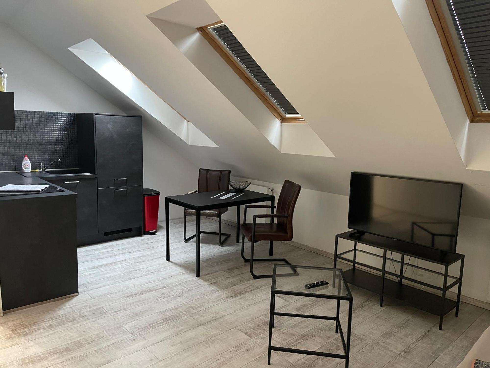 Apartmany Holiday اوسترافا المظهر الخارجي الصورة